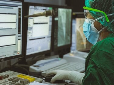 Sichere KI in der Medizin: TÜV-Verband wird Projektpartner bei TEF-Health